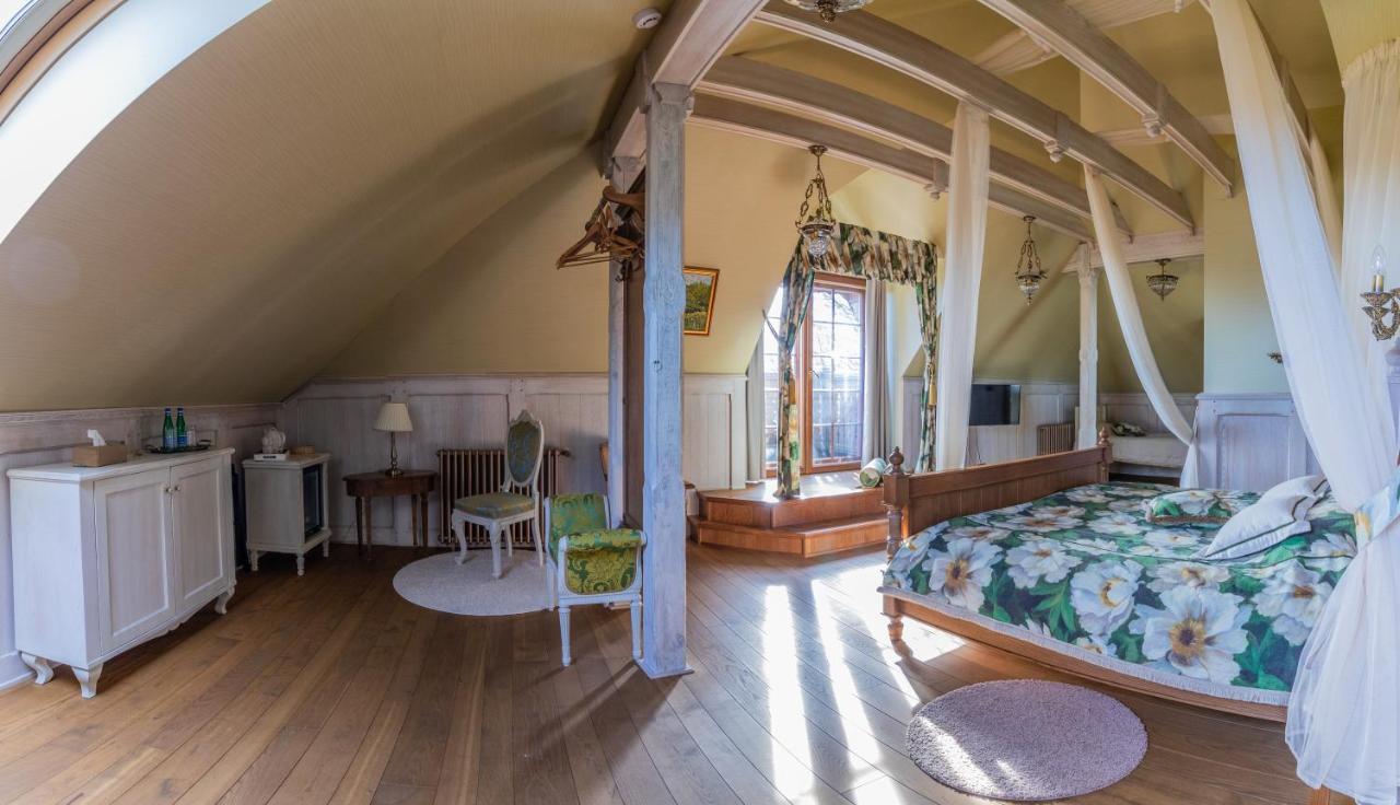 Mazmezotnes Muiza Hotell Exteriör bild
