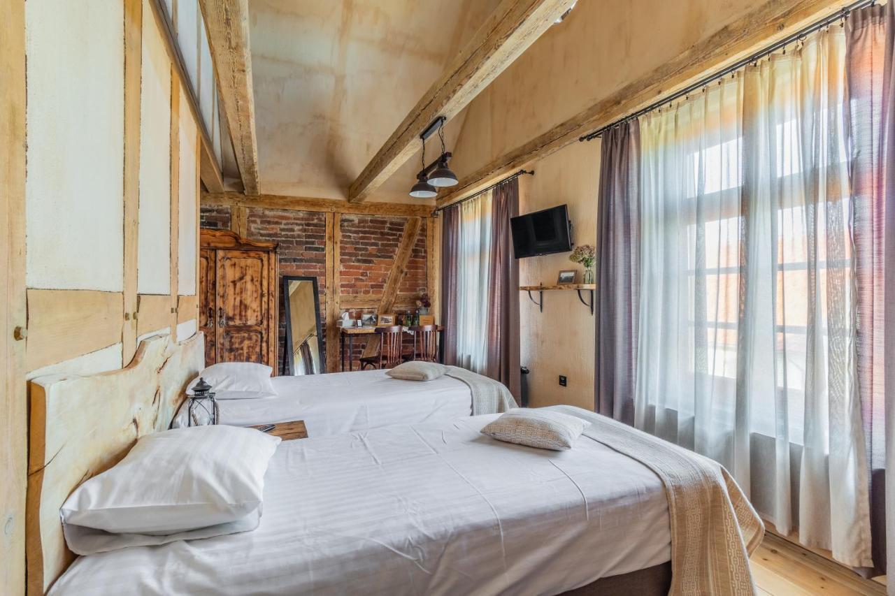 Mazmezotnes Muiza Hotell Exteriör bild